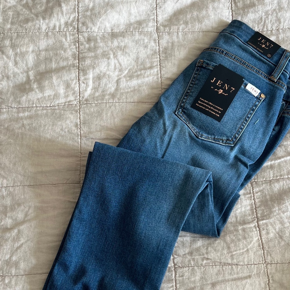 Jen7 by 7 for All Mankind Cropped Skinny Jean NWT